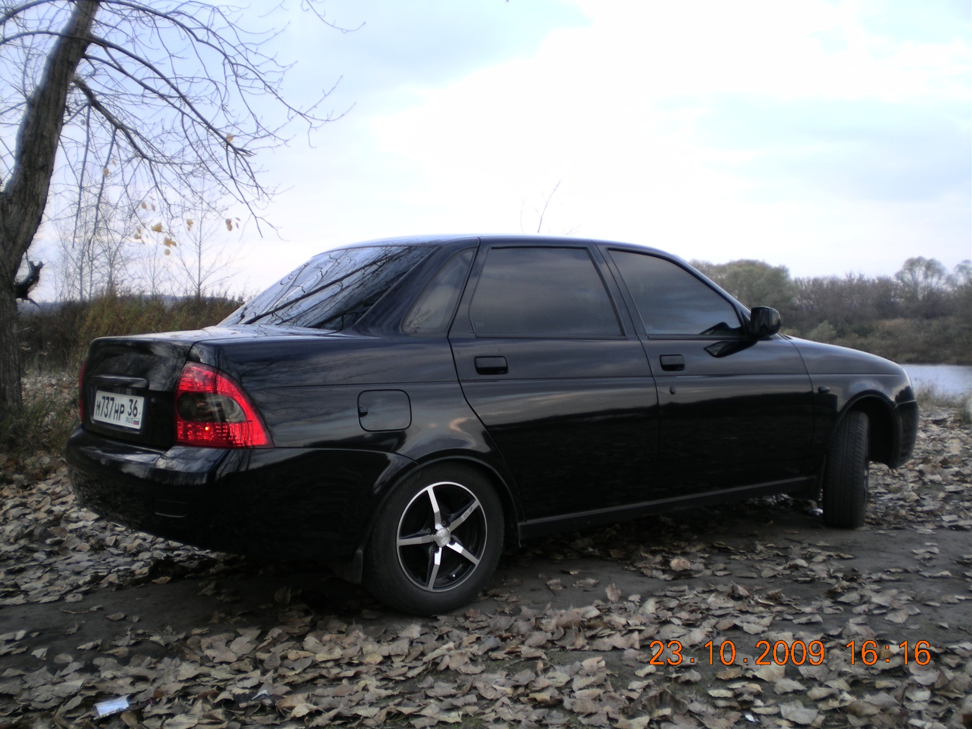 Lada Priora Sedan 2007 lada-priora-sedan-2007
